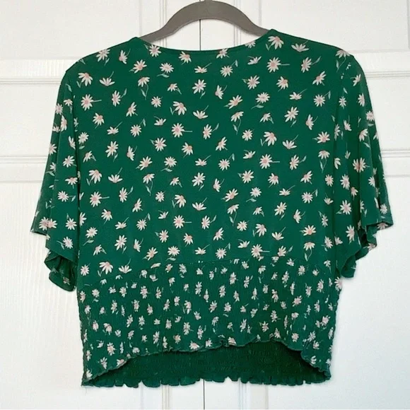 American Eagle Green Floral Crop Top - Picture 4 of 6